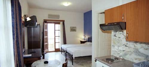 Vaporia Exclusive Suites, Ermoupolis, Greece