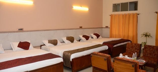 Kaveri Hotel Bed and Breakfast, Mysore, India