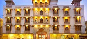 Hotel Castle Lalpura, Jaipur, India